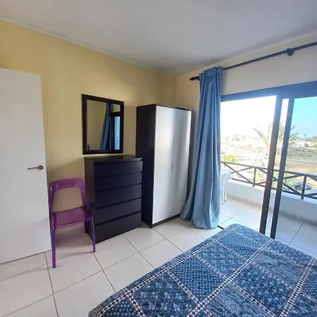2Bedrooms Apartment With Amazing Terrace And Swimmingpool Apartamento *