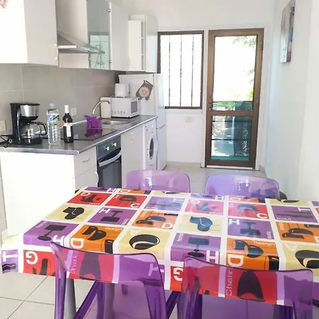 Appartement 2Bedrooms Apartment With Amazing Terrace And Swimmingpool
